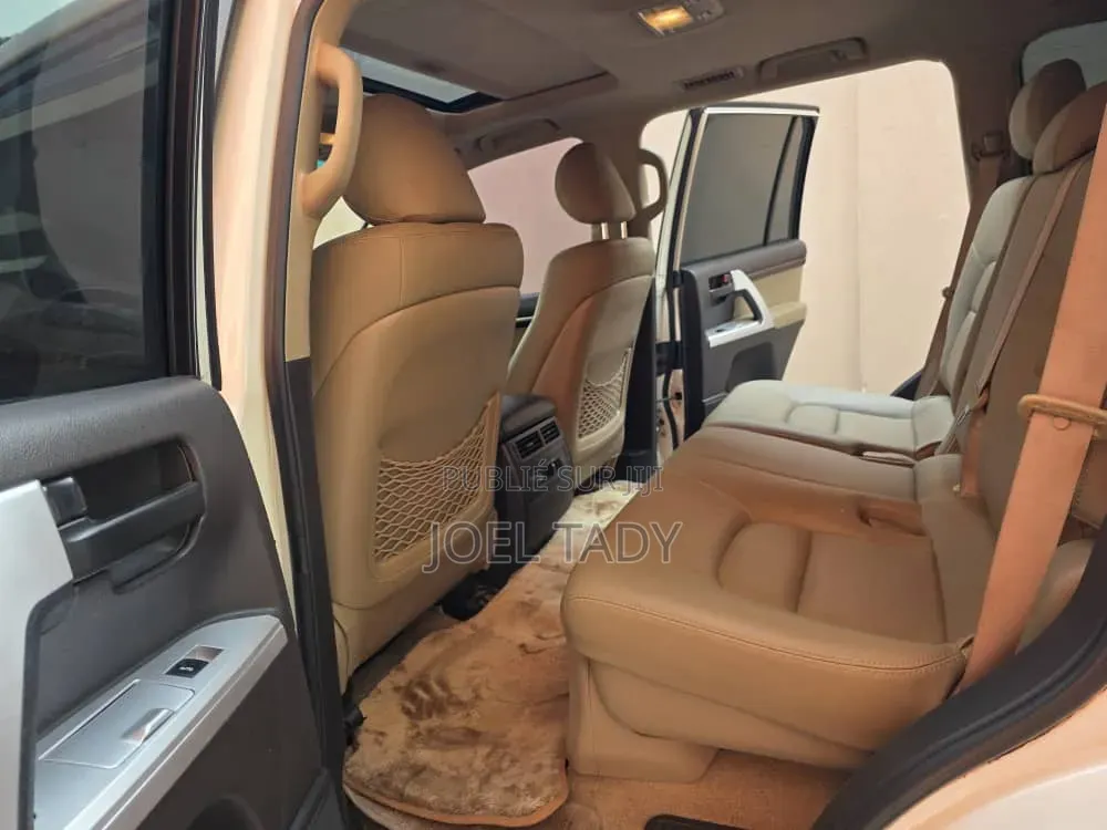 Toyota Land Cruiser Prado 2014 Blanc cassé