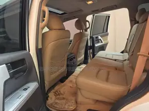 Toyota Land Cruiser Prado 2014 Blanc cassé
