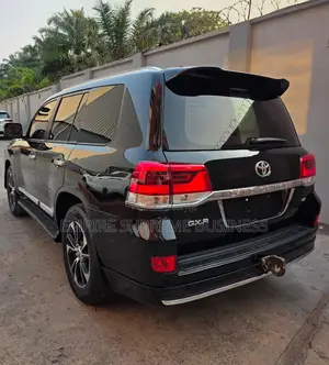 Toyota Land Cruiser Prado 2020 Noir