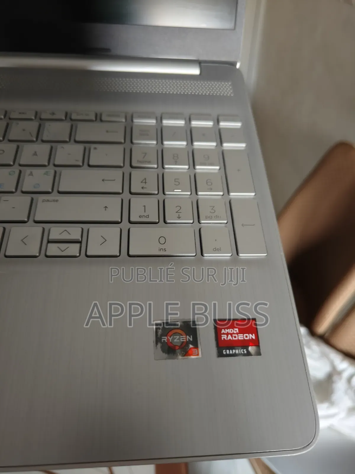 Ordinateur portable HP 15 8GB AMD Ryzen 3 SSD 256GB