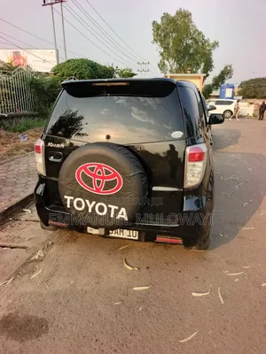 Toyota Rush 2011 Noir