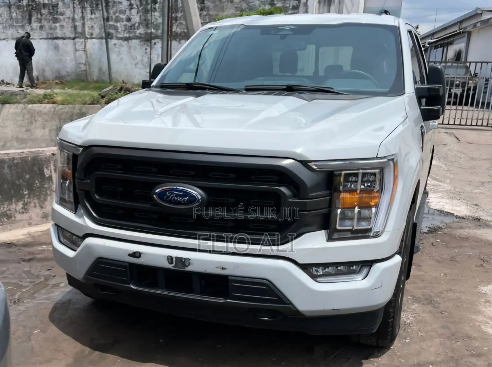 Ford F-150 Platinum 2023 Blanc
