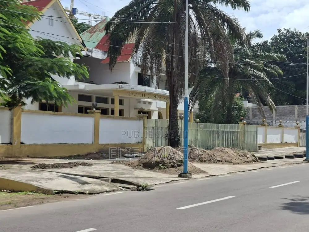 Vente D'une Villa Dans La Commune De La Gombe