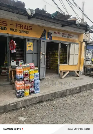 3chbre Villa dans Funa Forgeron, Limete à Vendre