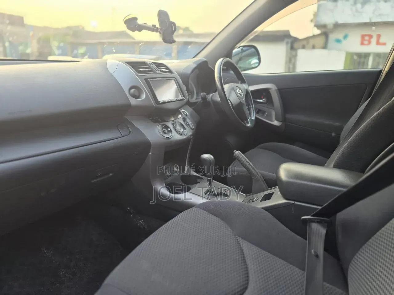 Toyota RAV4 2011 Bleu
