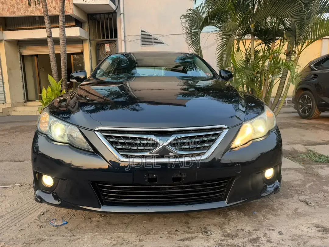 Toyota Mark II 2023 Noir