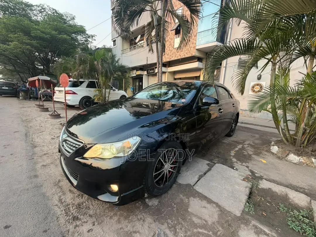 Toyota Mark II 2023 Noir