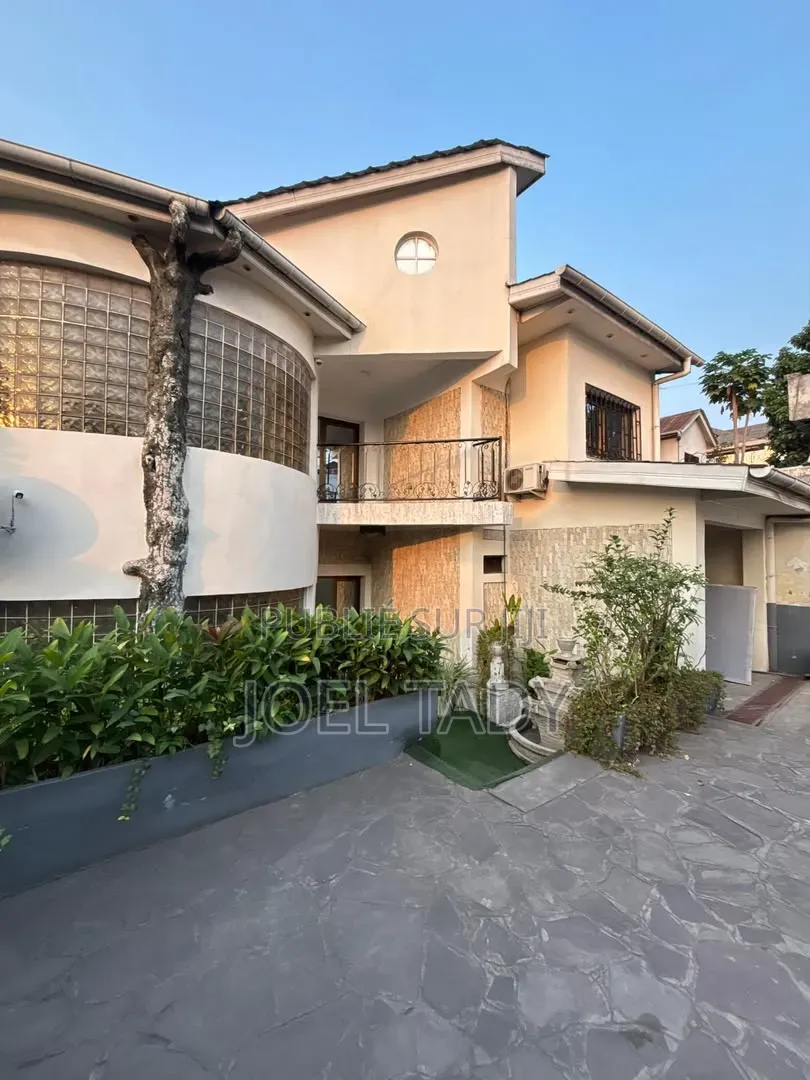 4chbre Villa dans Empire Supreme, Ngaliema à Louer