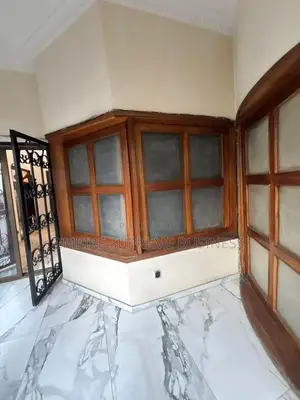 4chbre Villa dans Empire Supreme, Ngaliema à Louer