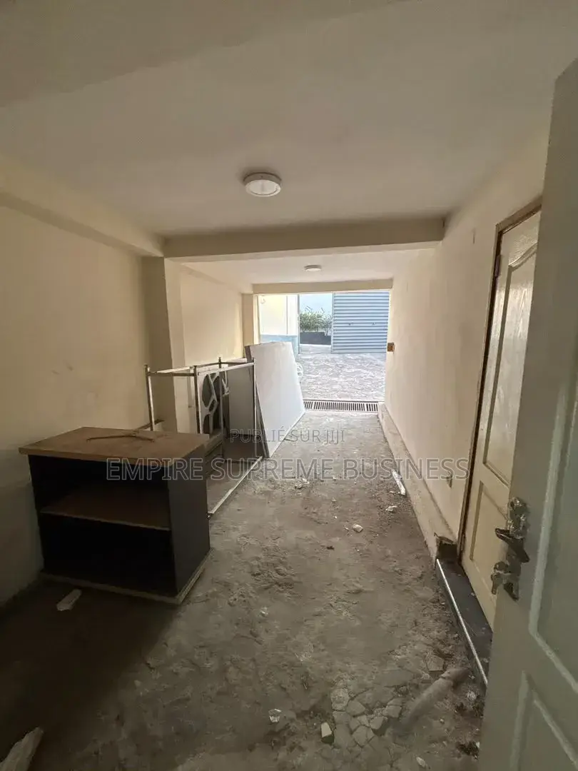 4chbre Villa dans Empire Supreme, Ngaliema à Louer