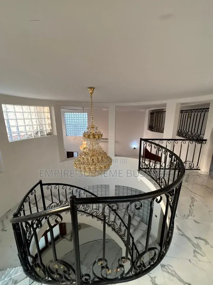 4chbre Villa dans Empire Supreme, Ngaliema à Louer