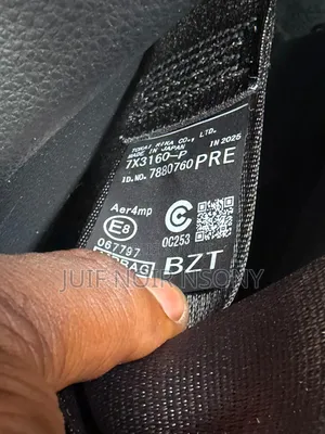 Toyota RAV4 2025 Gris