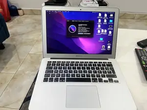 Ordinateur portable Apple MacBook Air 2017 8GB Intel Core i5 HDD 128GB