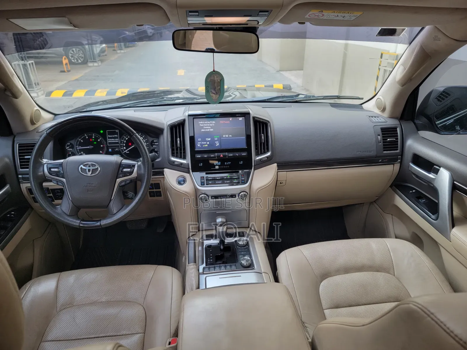 Toyota Land Cruiser 5.7 V8 VX-S 2019 Noir