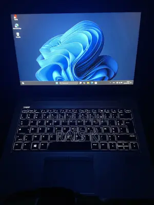 Ordinateur portable HP EliteBook 840 G5 8GB Intel Core i7 SSD 256GB