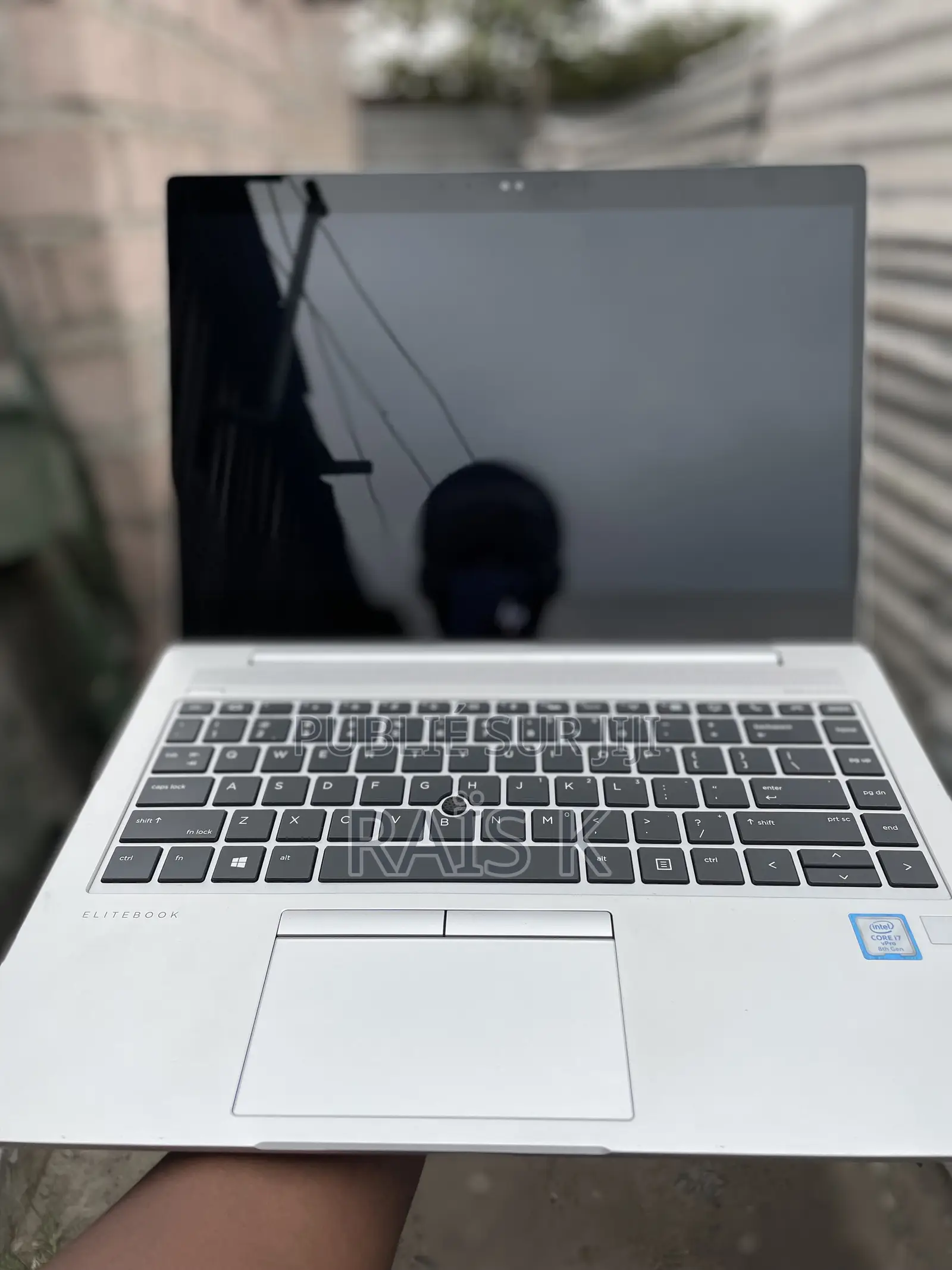 Ordinateur portable HP EliteBook 840 G5 8GB Intel Core i7 SSD 256GB