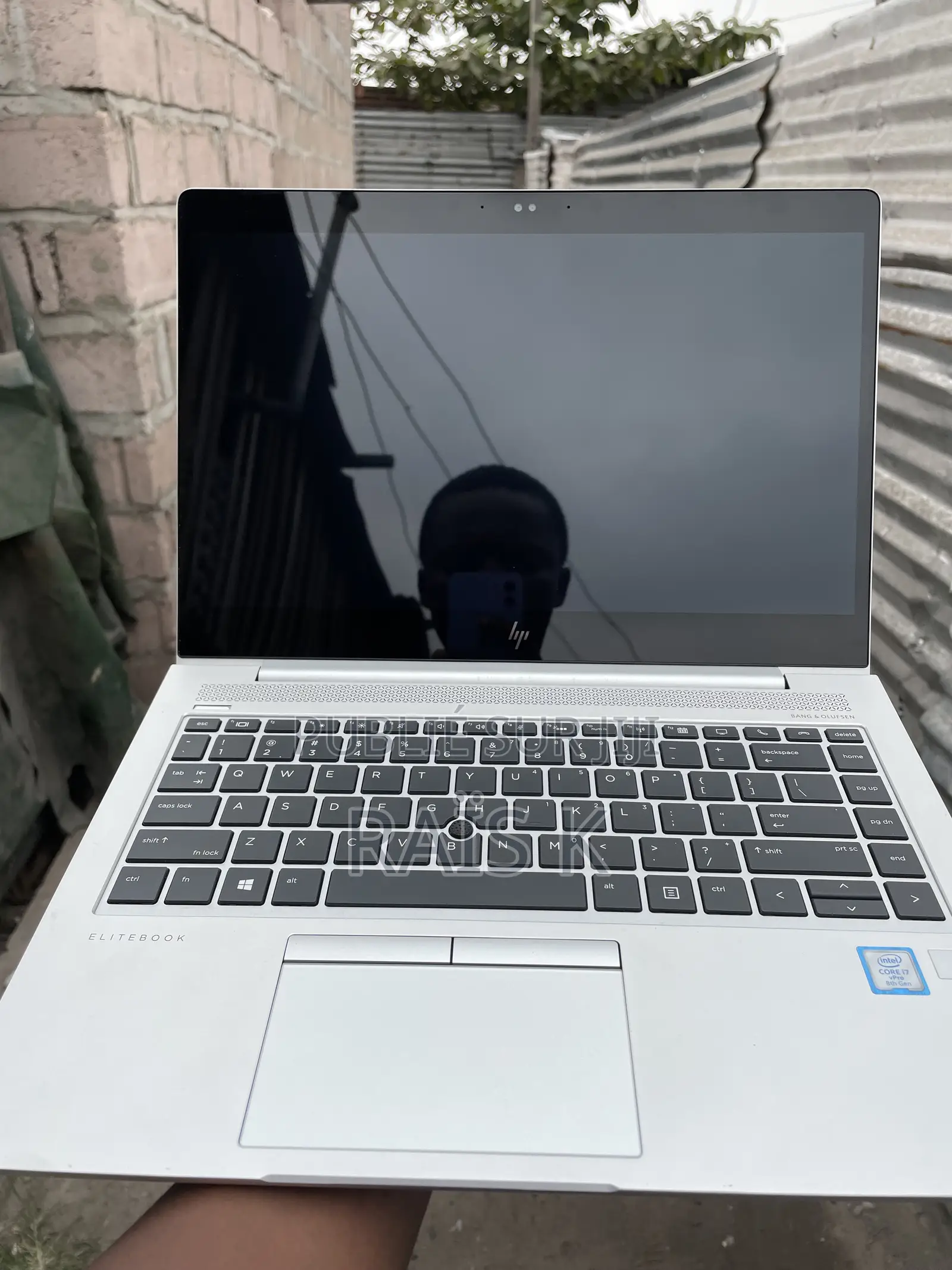 Ordinateur portable HP EliteBook 840 G5 8GB Intel Core i7 SSD 256GB
