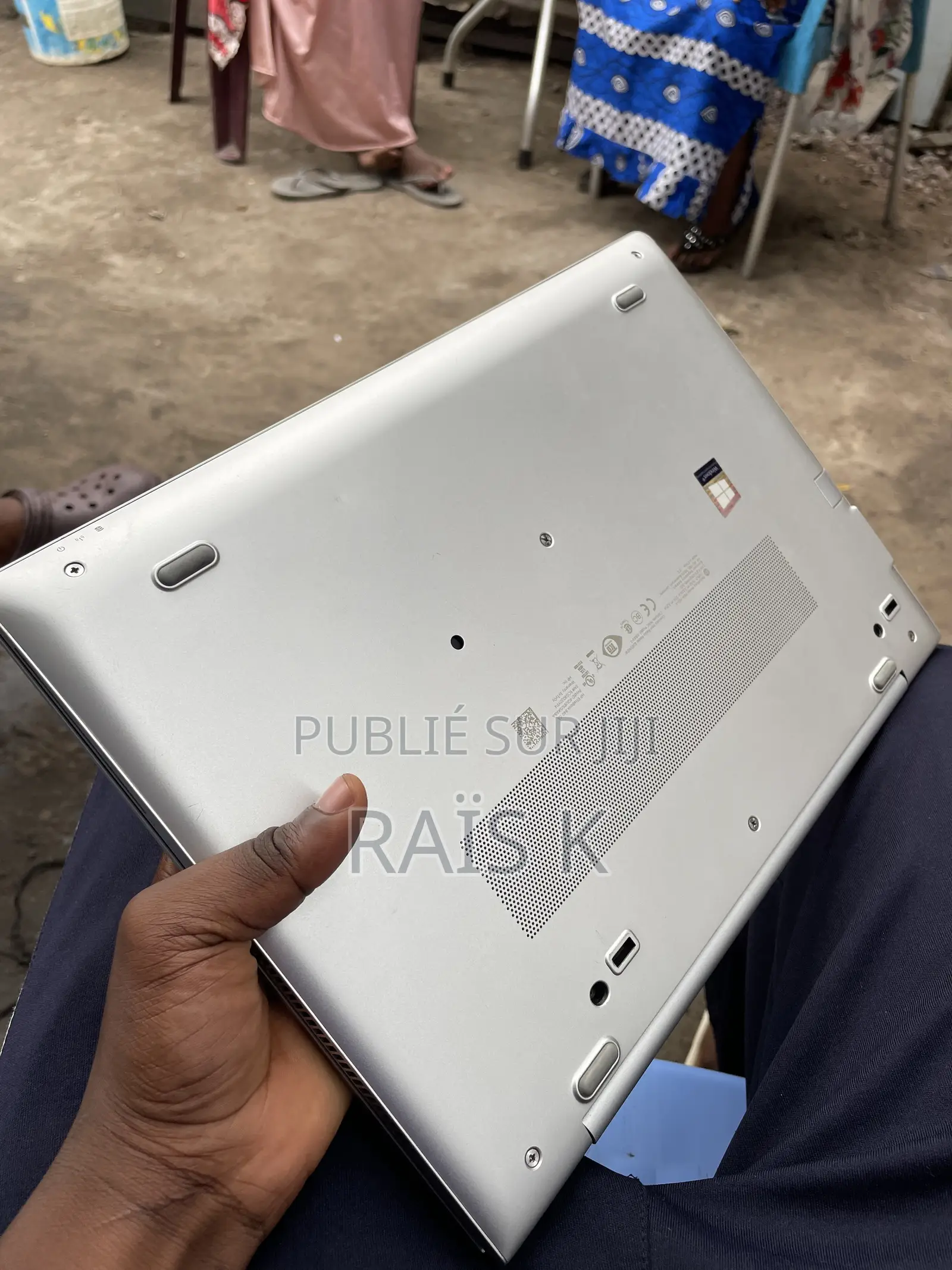 Ordinateur portable HP EliteBook 840 G5 8GB Intel Core i7 SSD 256GB