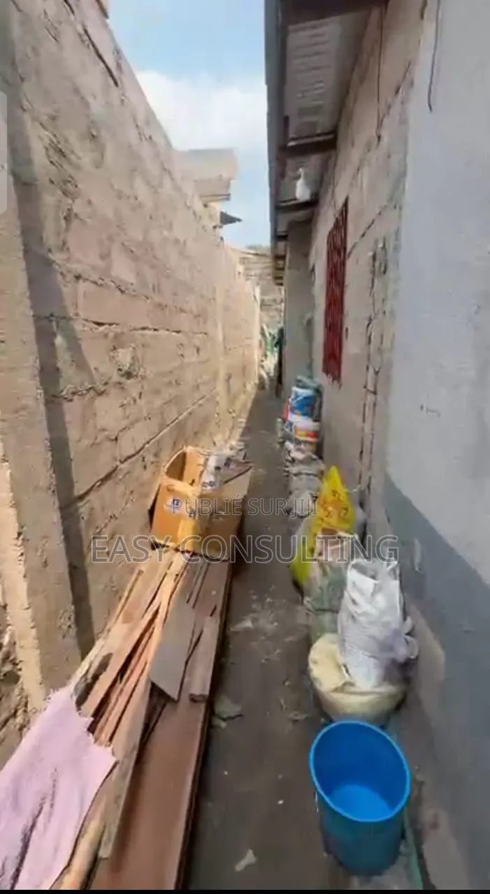 Parcelle À Vendre À Barumbu Bon Marché Libanais