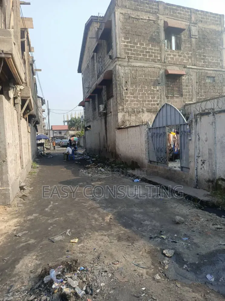 3chbre Villa dans Kabinda, Barumbu à Vendre