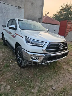 Toyota Hilux 2025 Autre
