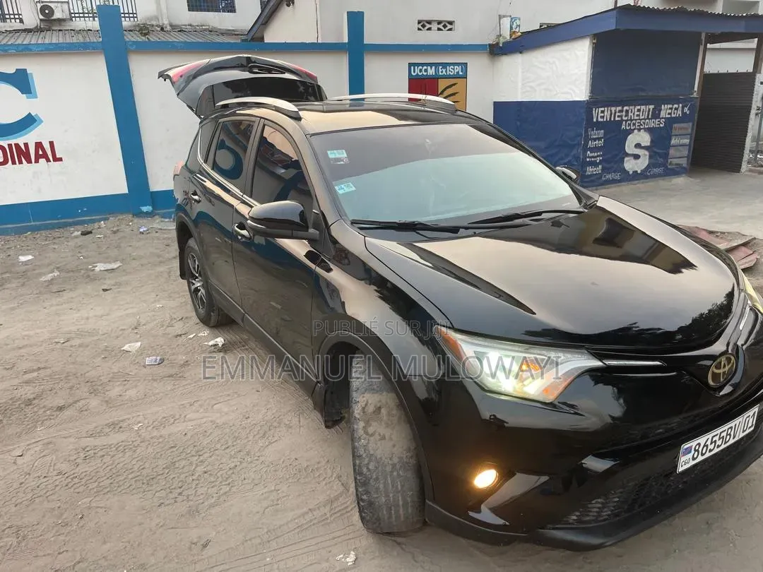 Toyota RAV4 2017 Noir