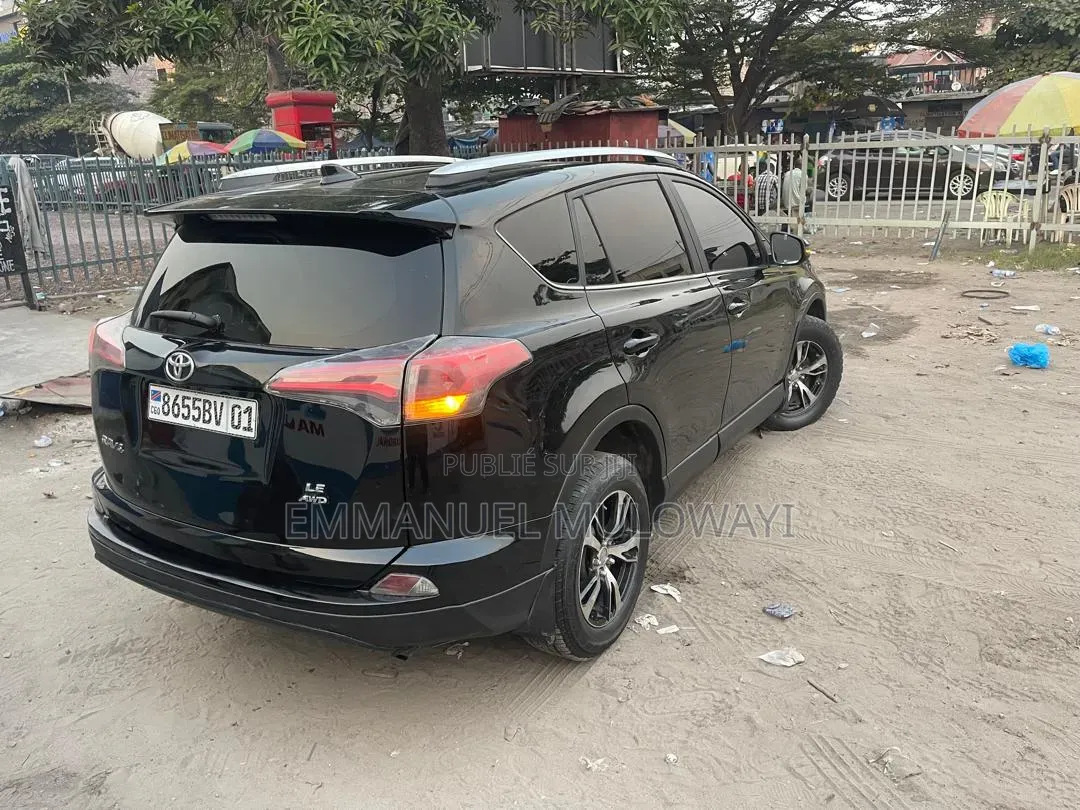 Toyota RAV4 2017 Noir