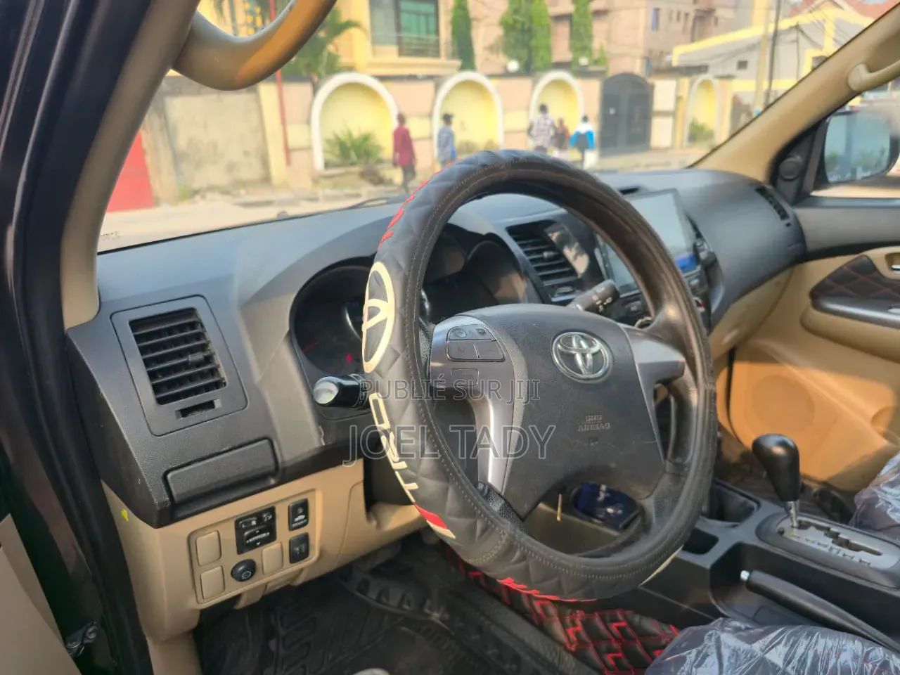 Toyota Fortuner 2016 Noir