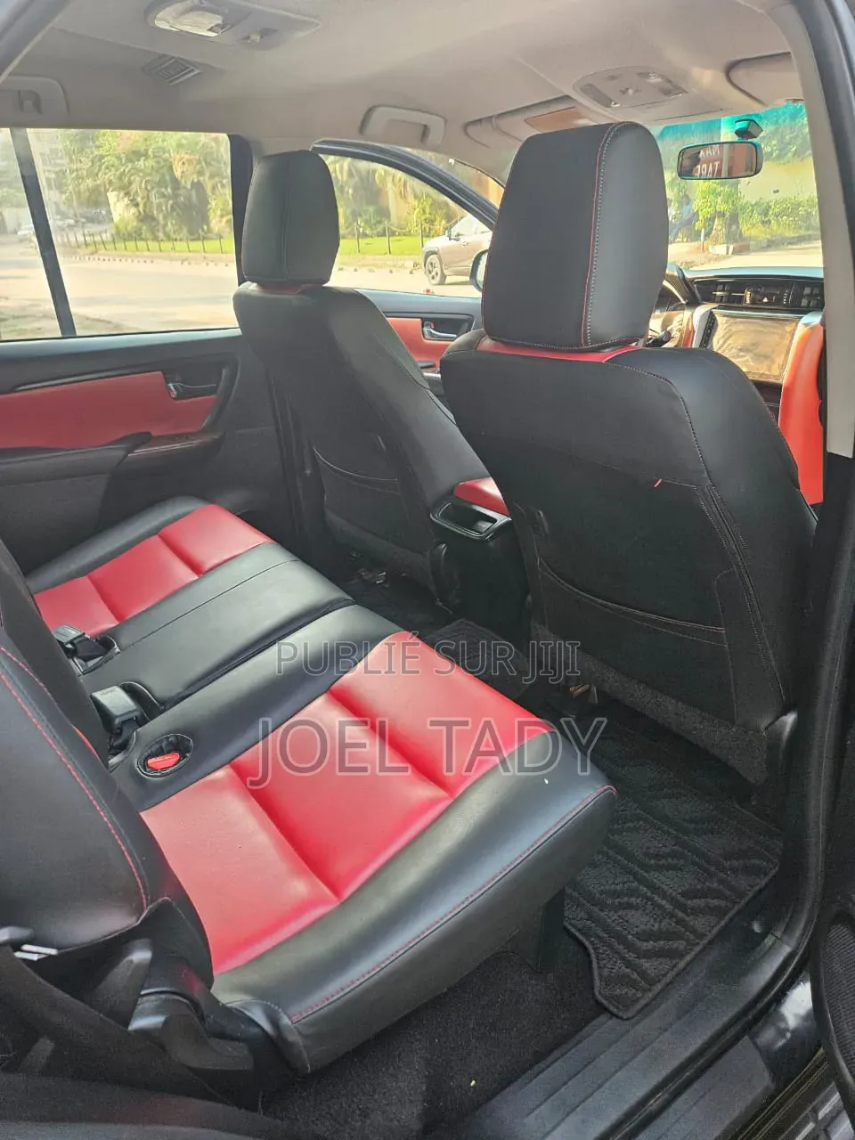 Toyota Fortuner 2025 Noir