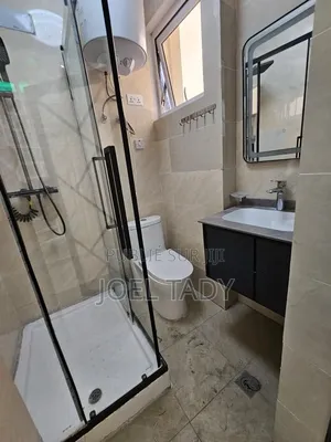 2chbre Appartement dans Kintambo à Louer