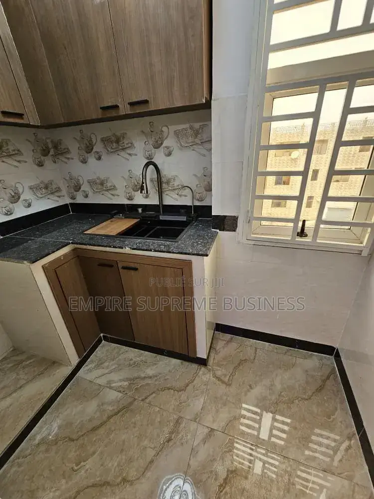 2chbre Appartement dans Kintambo à Louer