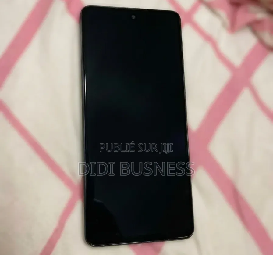 Nouveau Tecno Camon 30 256 GB Noir