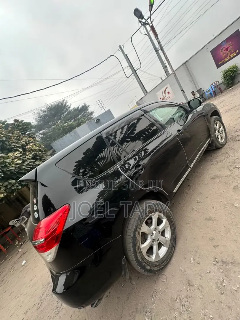Toyota Vanguard 2017 Noir