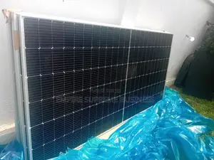 Vente Des Panneaux Solaires Canadian Solar Cs6w-550ms Prof
