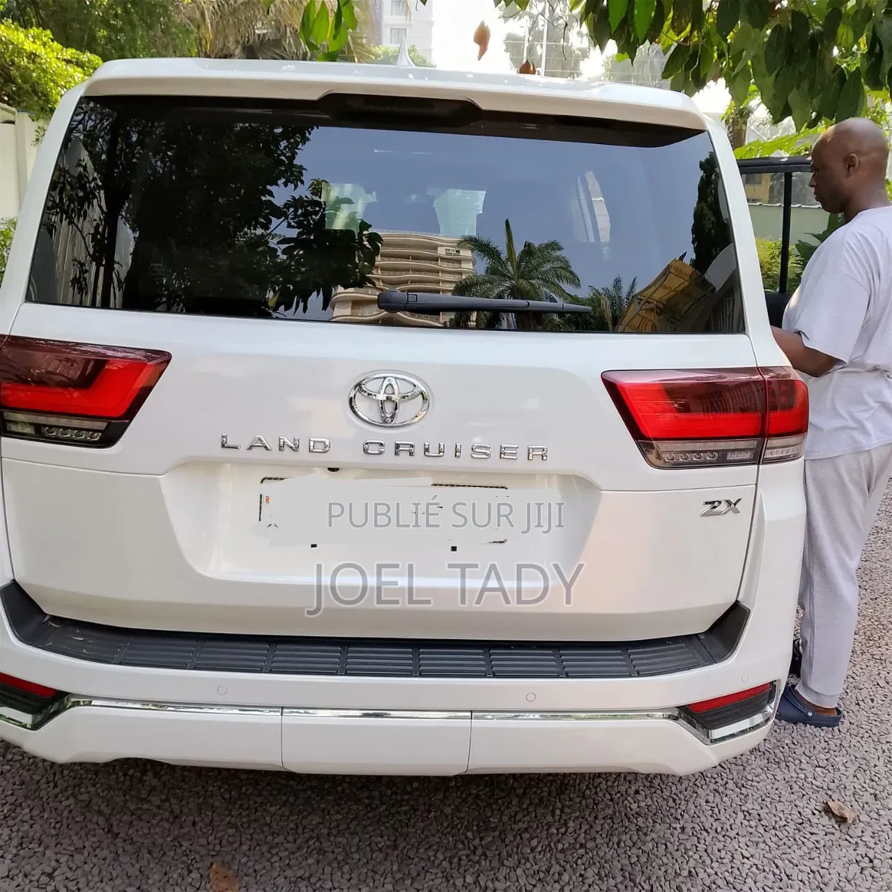 Nouveau Toyota Land Cruiser 2025 Blanc cassé