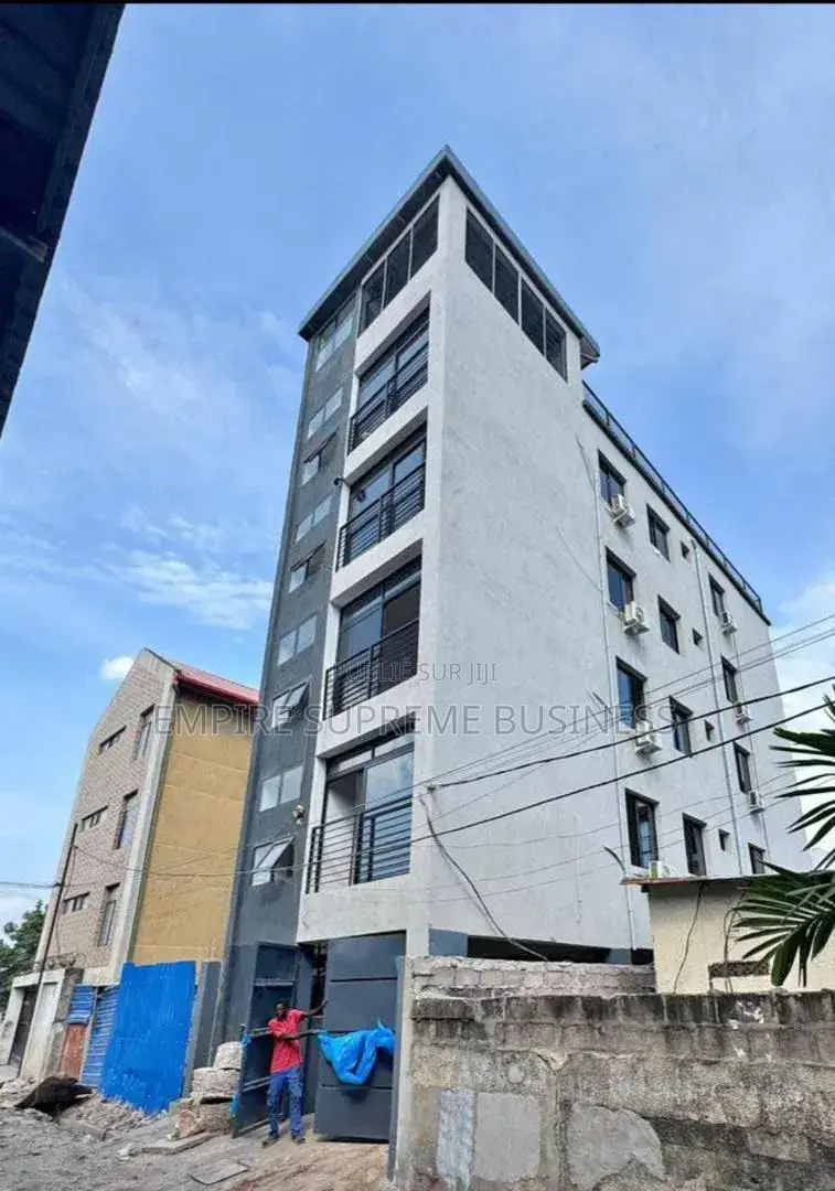 8chbre Blocs d'appartements dans Empire Supreme, Kintambo à Vendre