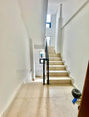 8chbre Blocs d'appartements dans Empire Supreme, Kintambo à Vendre