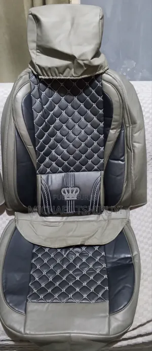 A Vendre/ 85$ Housses Sièges Voiture + Celui Du Volant.