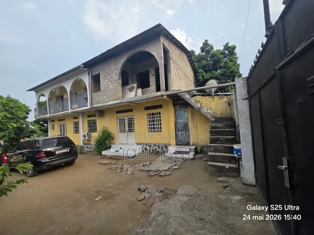 8chbre Maison dans Empire Supreme, Ngaliema à Vendre