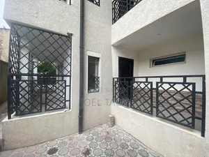 3chbre Appartement dans Empire Supreme, Ngaliema à Louer