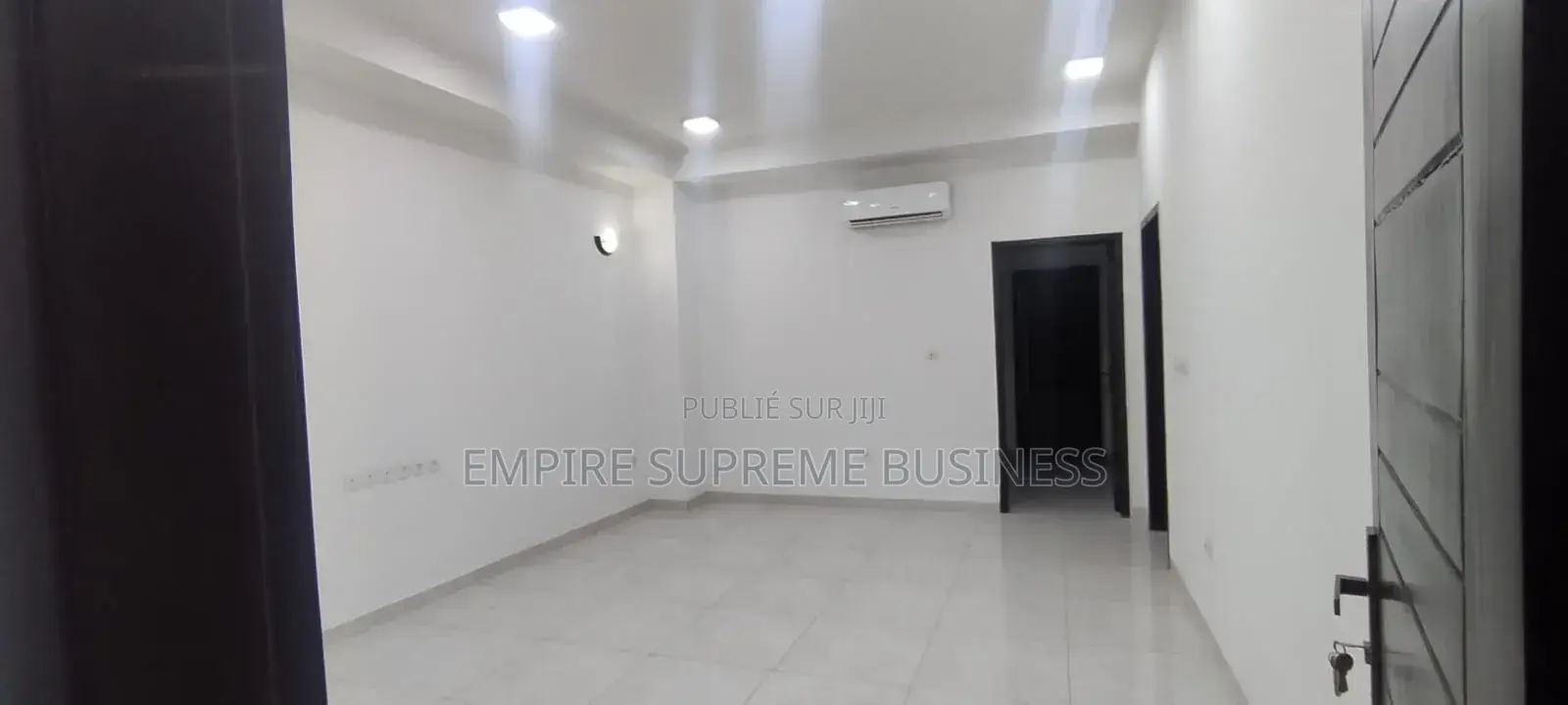 2chbre Appartement dans Empire Supreme, Lingwala à Louer