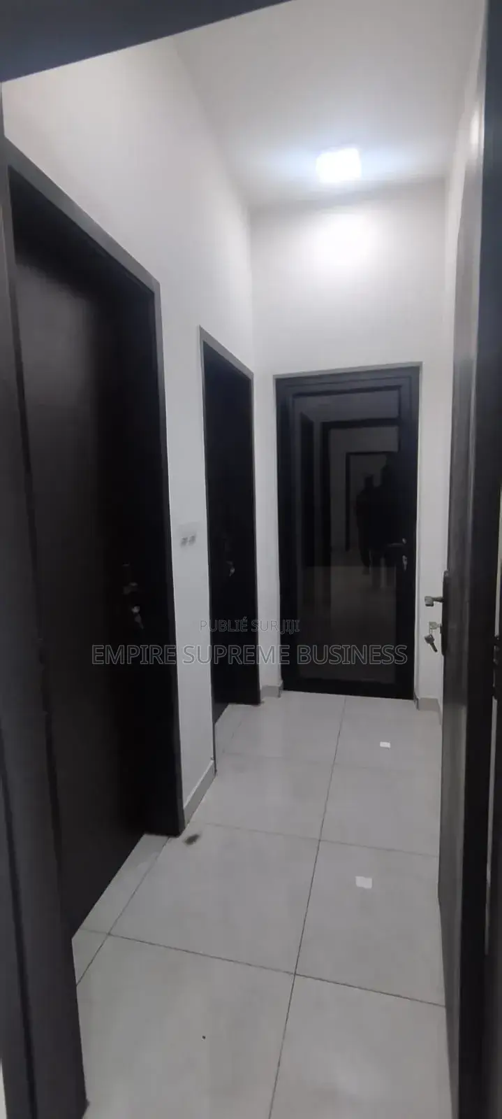 2chbre Appartement dans Empire Supreme, Lingwala à Louer