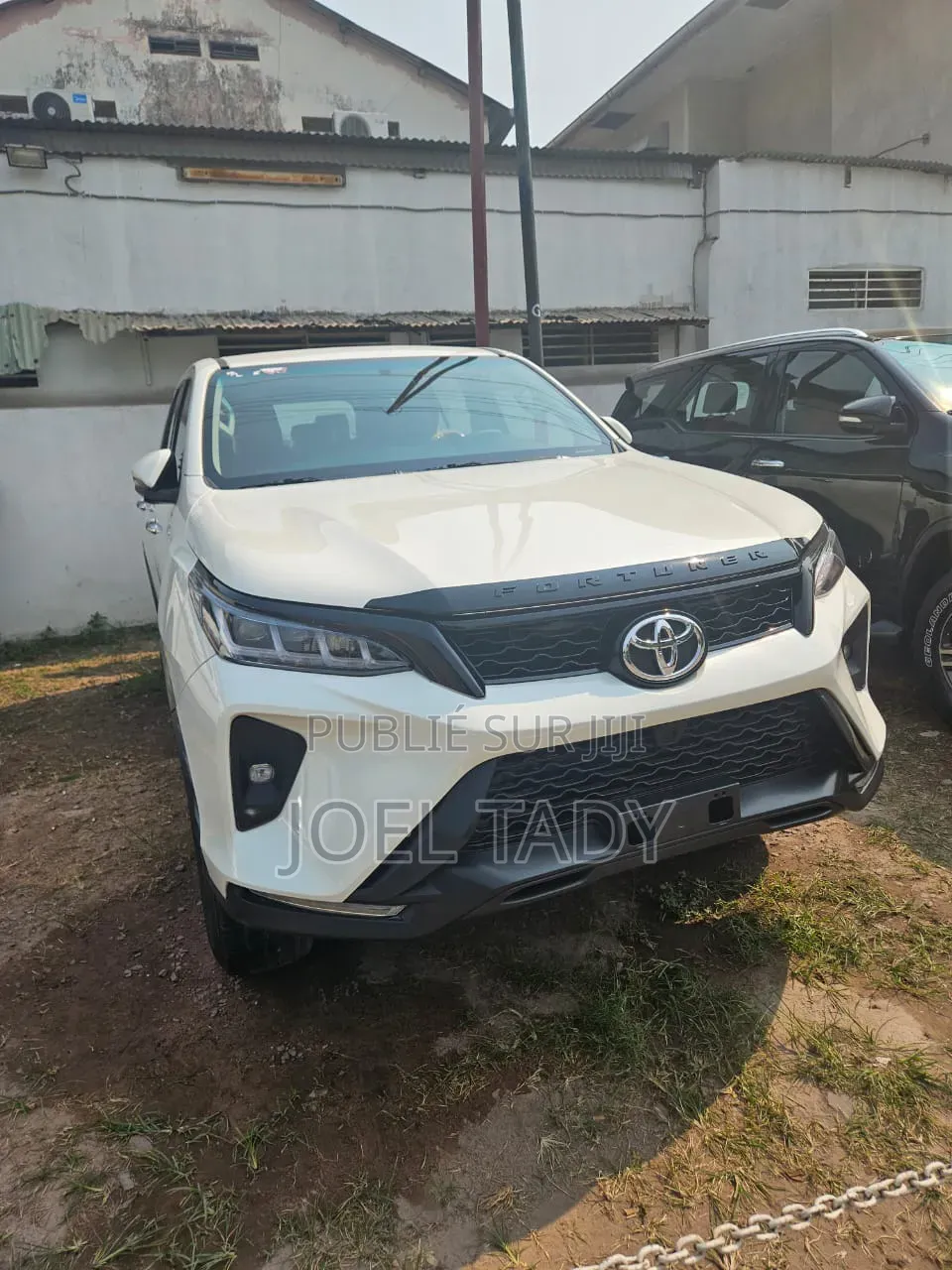Toyota Fortuner 2022 Blanc cassé