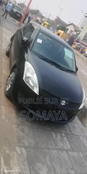 Suzuki Swift 2011 Noir
