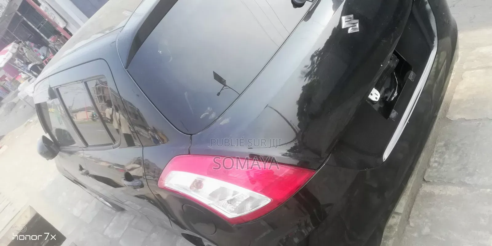 Suzuki Swift 2011 Noir