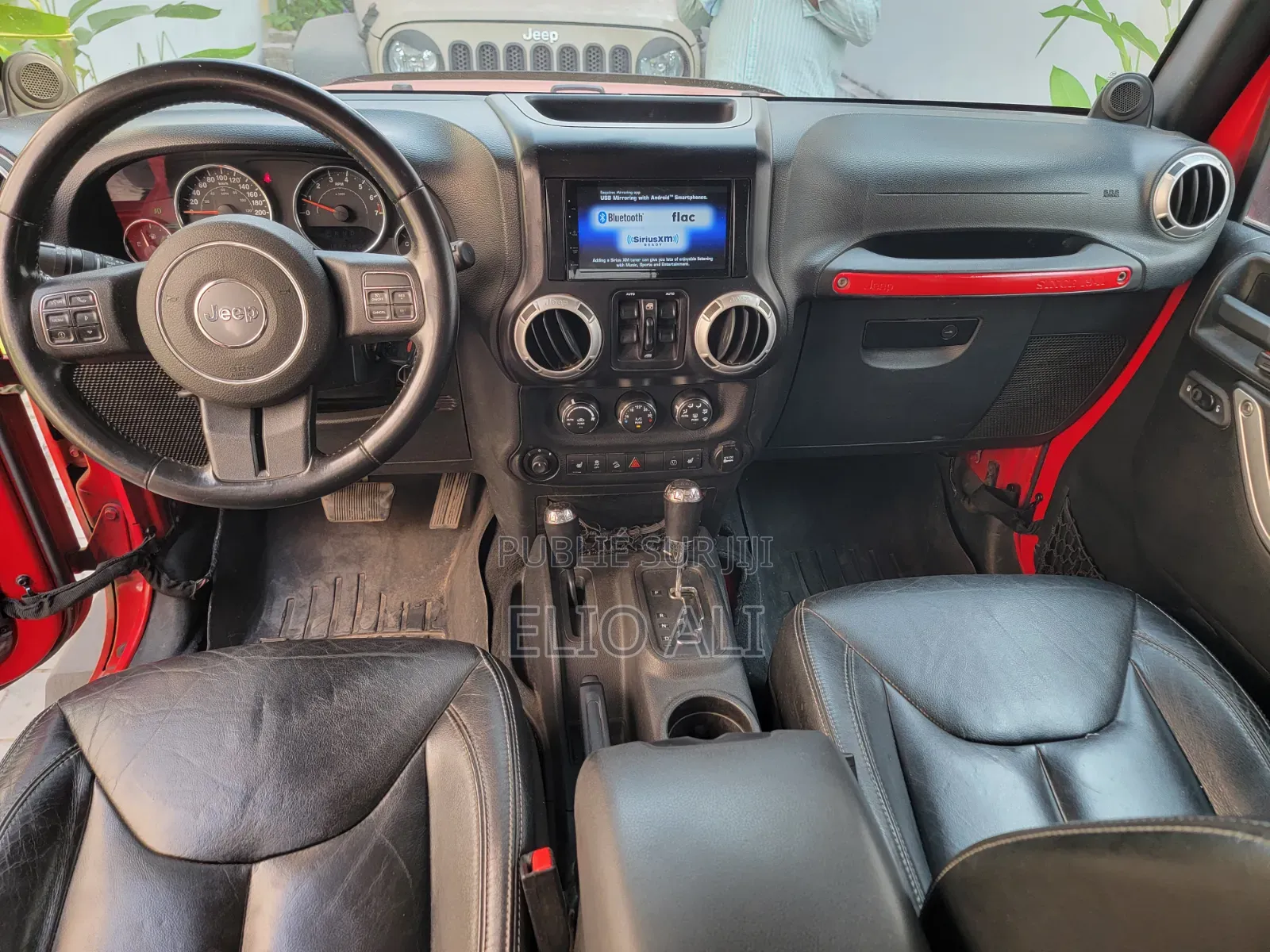 Jeep Wrangler Sahara 2dr SUV 4WD (3.6L 6cyl 6M) 2015 Rouge