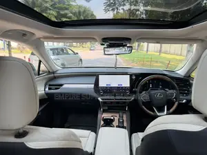 Lexus RX 450h+ Luxury AWD 2025 Blanc