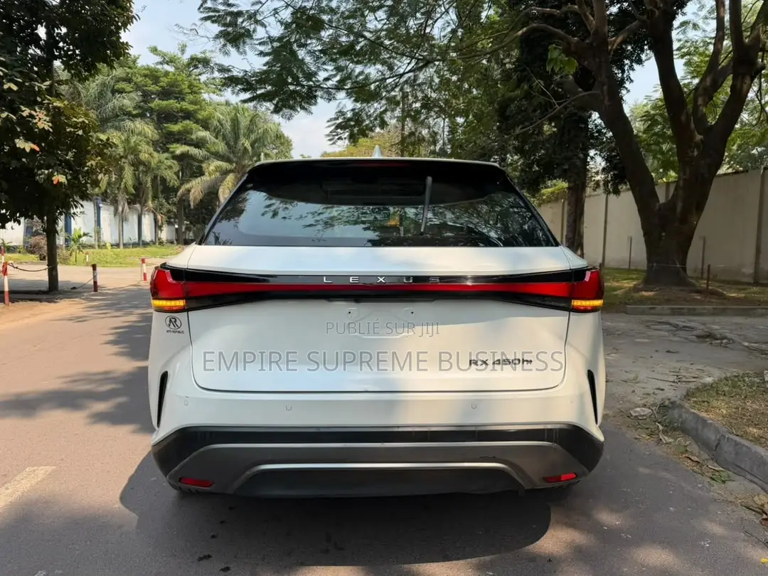 Lexus RX 450h+ Luxury AWD 2025 Blanc