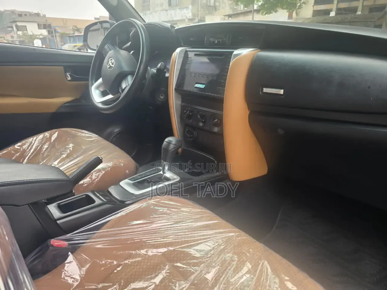 Toyota Fortuner 2018 Noir