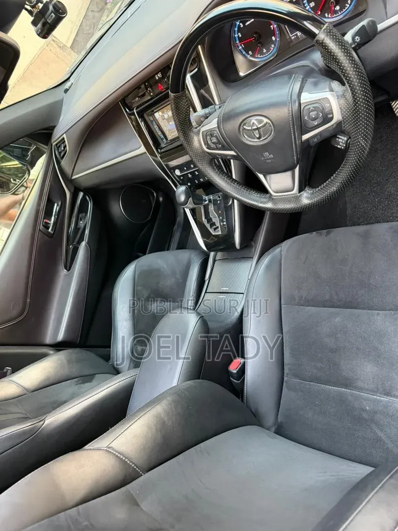 Toyota Harrier 2019 Noir